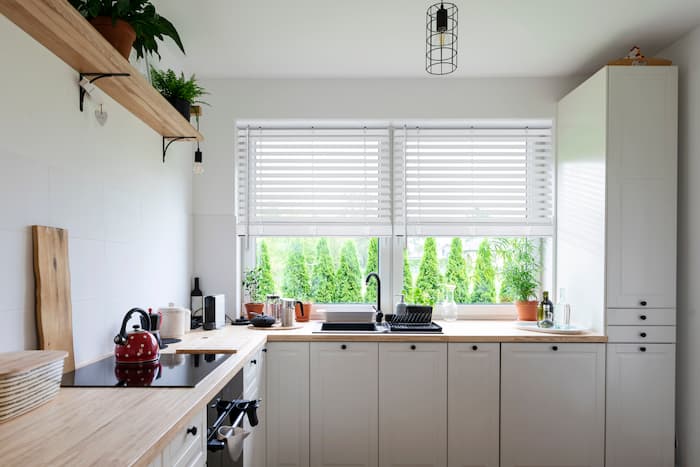 Cordless Faux Wood Blinds Kitchen Norman (2)