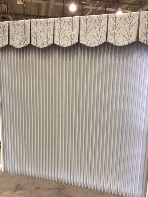 Decorative valance
