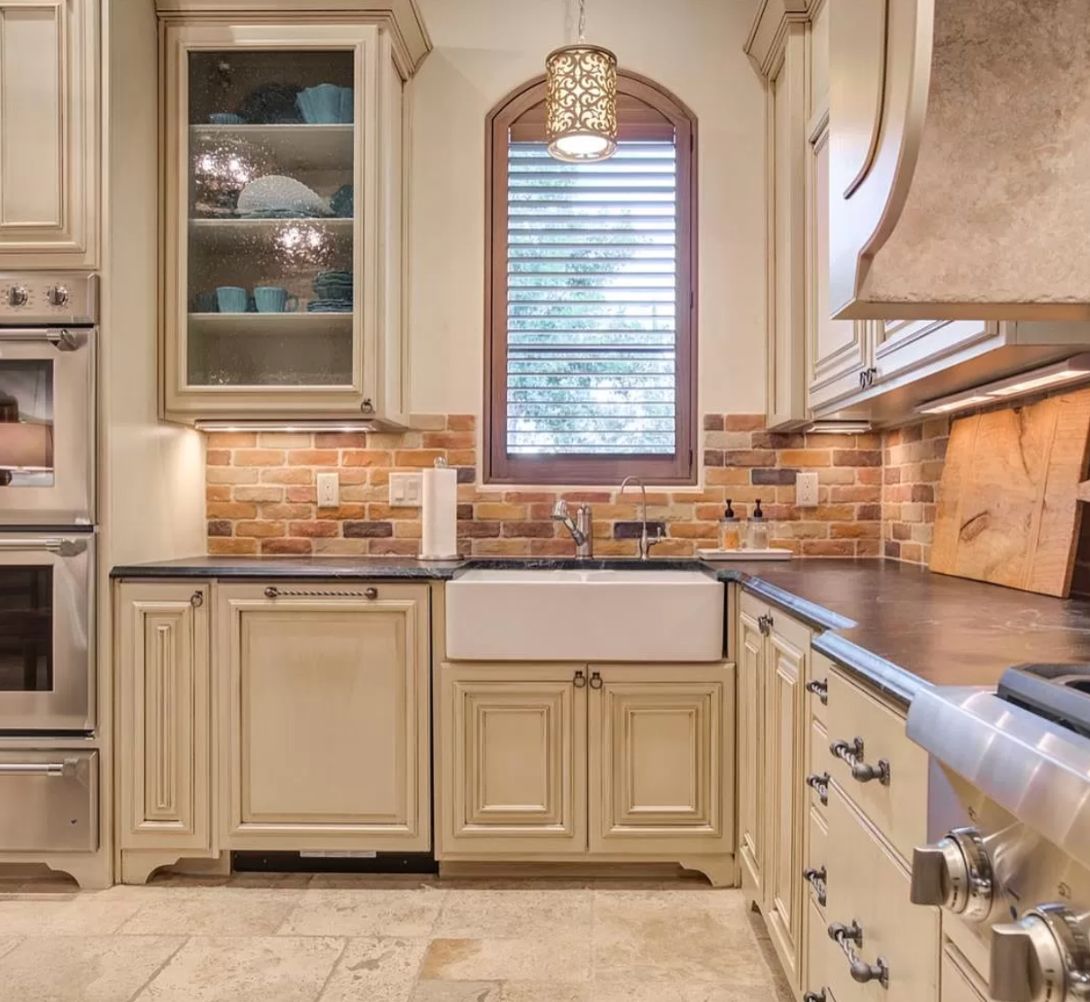 Orr Kitchen Arched Top Shutter